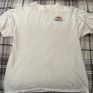 White, graphic t shirt, men’s large